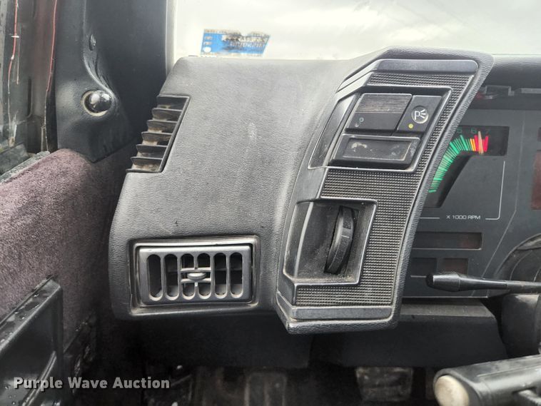 image for item KE9782 1989 Chevrolet Cavalier Z24