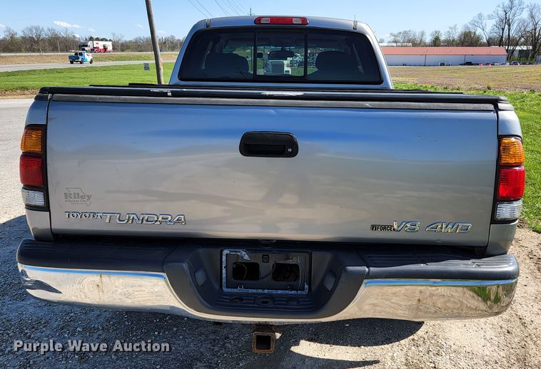 image for item KE9798 2002 Toyota Tundra  Access Cab pickup truck