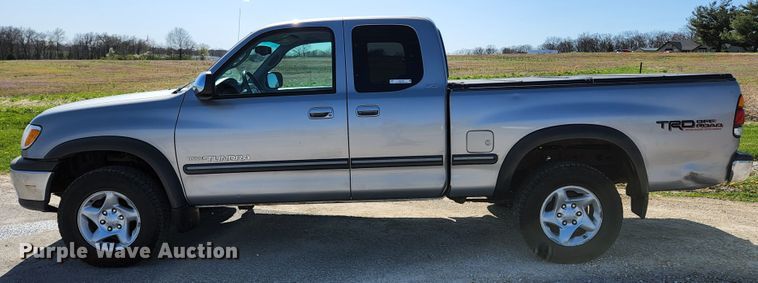 image for item KE9798 2002 Toyota Tundra  Access Cab pickup truck