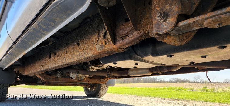 image for item KE9798 2002 Toyota Tundra  Access Cab pickup truck