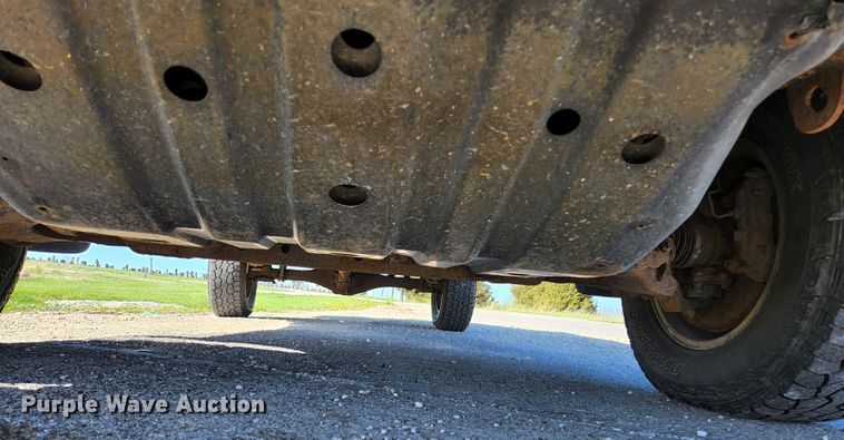 image for item KE9798 2002 Toyota Tundra  Access Cab pickup truck