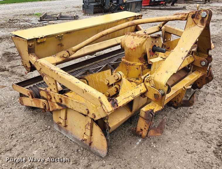 image for item KE9838 Lely  seeder