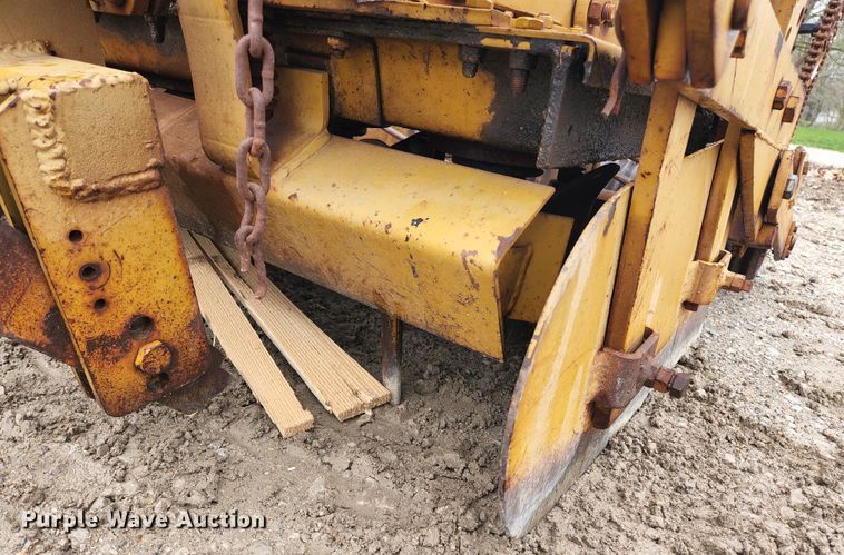 image for item KE9838 Lely  seeder