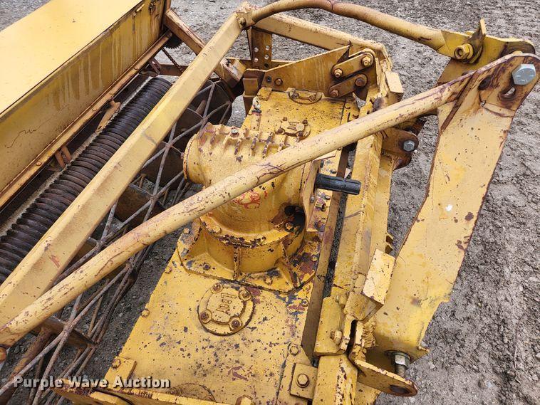 image for item KE9838 Lely  seeder