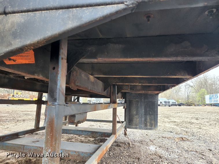 image for item KE9841 Knapheide PVMX-113C  flatbed