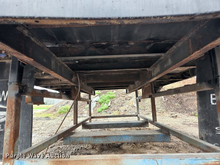 image for item KE9841 Knapheide PVMX-113C  flatbed