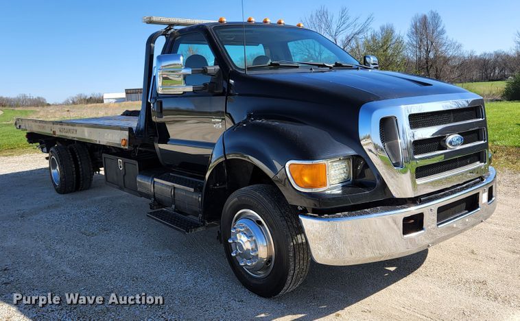 image for item KE9845 2007 Ford F650  tow truck