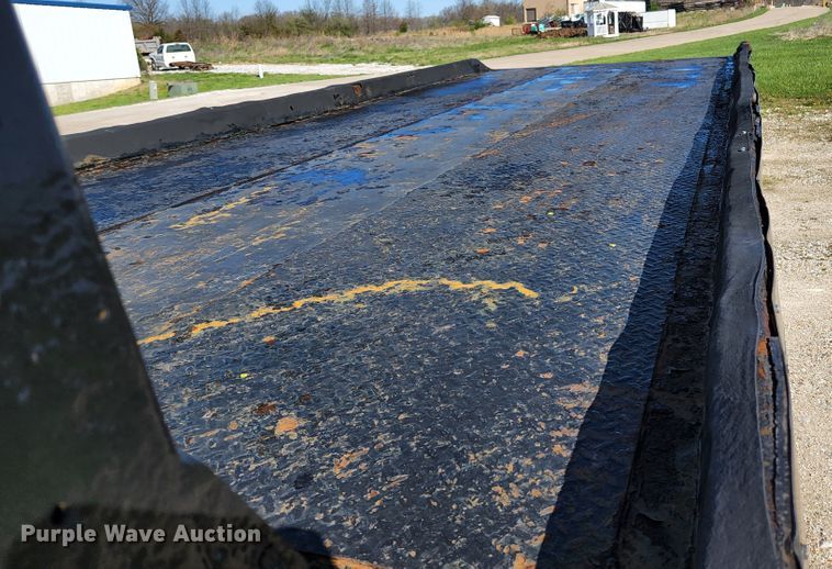 image for item KE9845 2007 Ford F650  tow truck