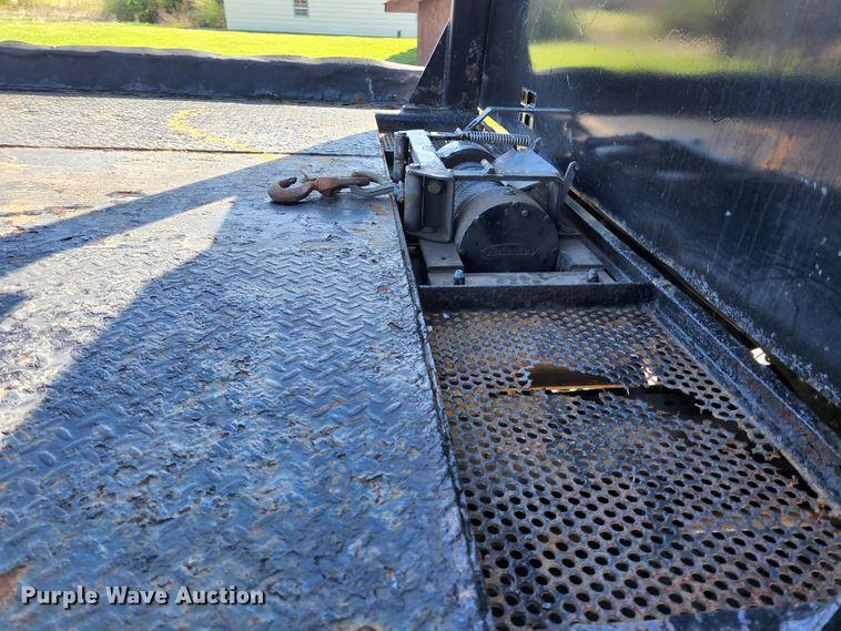 image for item KE9845 2007 Ford F650  tow truck