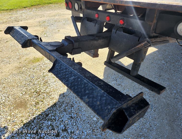 image for item KE9845 2007 Ford F650  tow truck