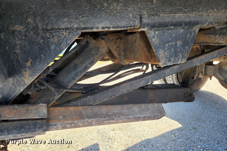 image for item KE9845 2007 Ford F650  tow truck