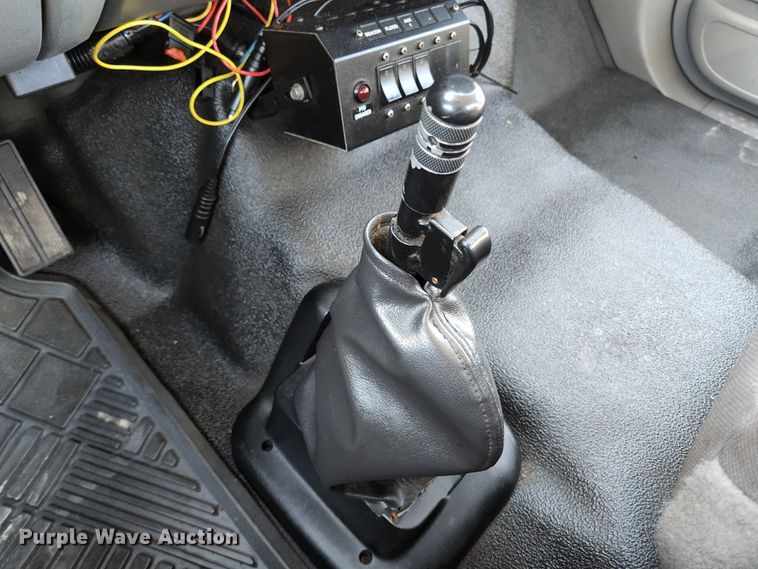 image for item KE9845 2007 Ford F650  tow truck