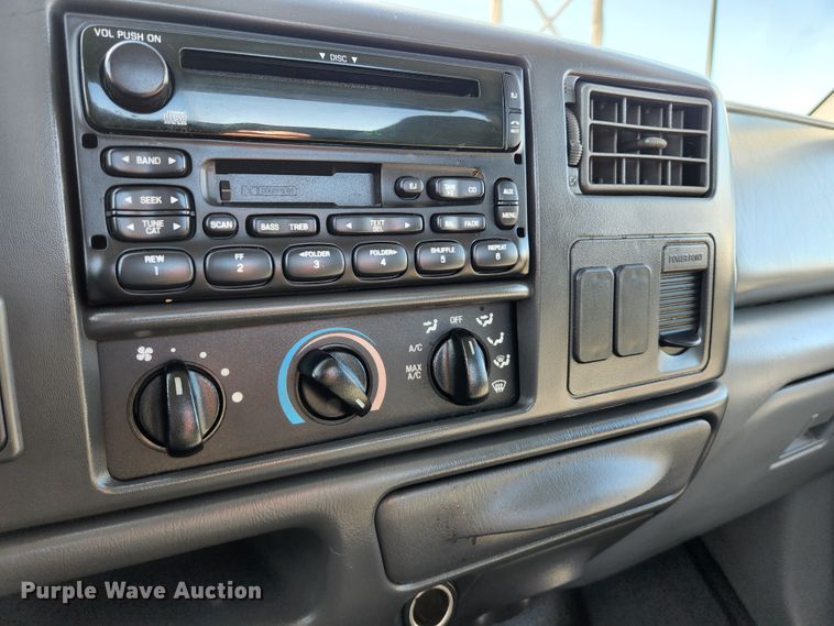 image for item KE9845 2007 Ford F650  tow truck