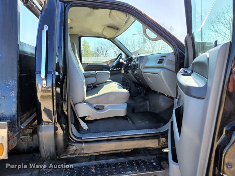 image for item KE9845 2007 Ford F650  tow truck