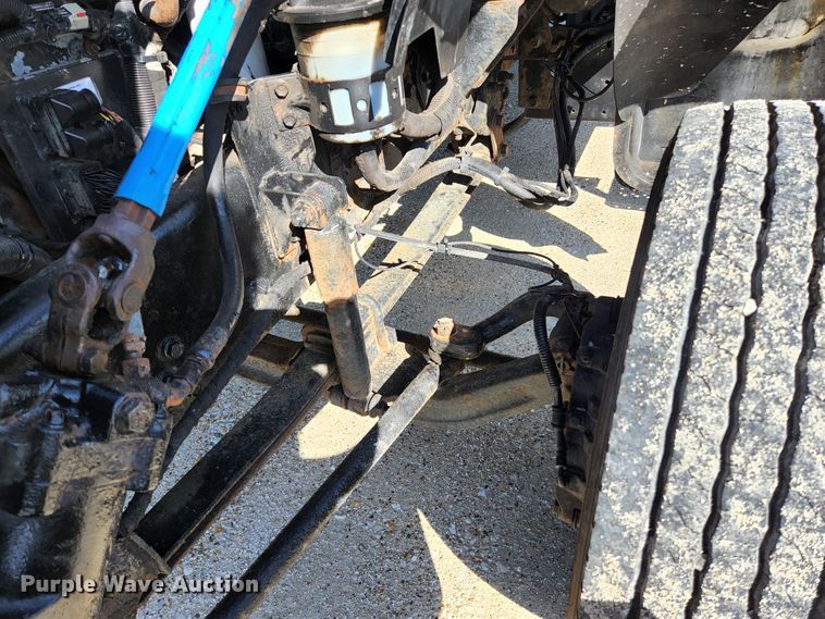 image for item KE9845 2007 Ford F650  tow truck