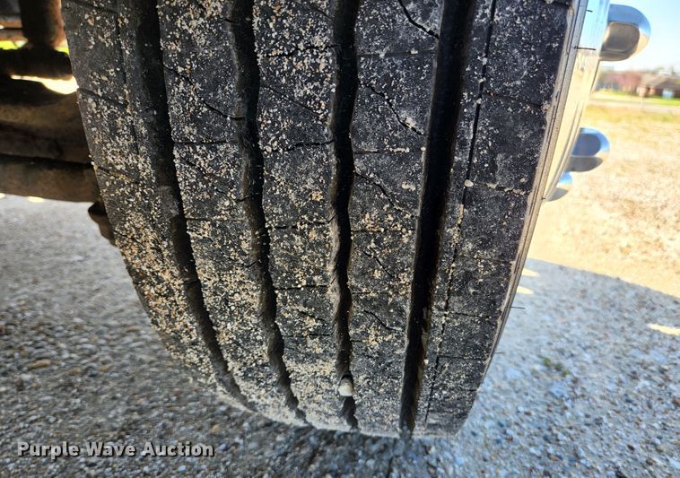 image for item KE9845 2007 Ford F650  tow truck