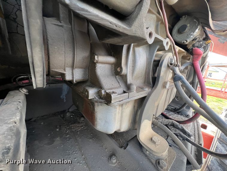 image for item KG9826 1999 JLG 600A  boom lift