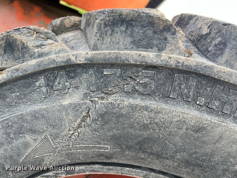 image for item KG9826 1999 JLG 600A  boom lift