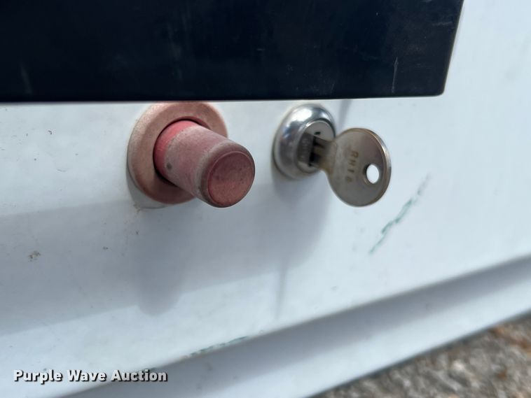 image for item KG9888 Weatherguard  toolbox