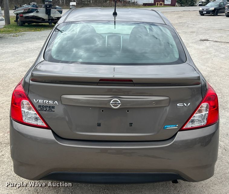 image for item KG9905 2015 Nissan Versa