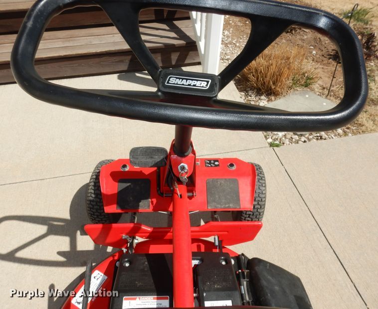 image for item KM9732 2019 Snapper 2691525  lawn mower