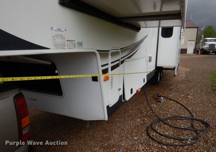 image for item KP9192 2013 Dutchmen Denali 293RKS  camper