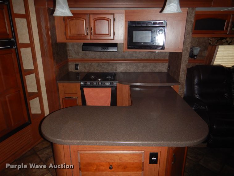 image for item KP9192 2013 Dutchmen Denali 293RKS  camper