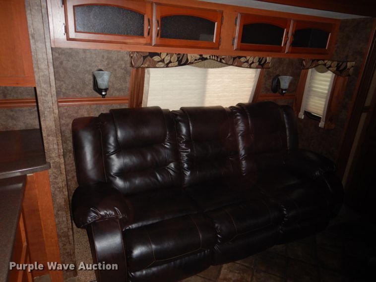 image for item KP9192 2013 Dutchmen Denali 293RKS  camper