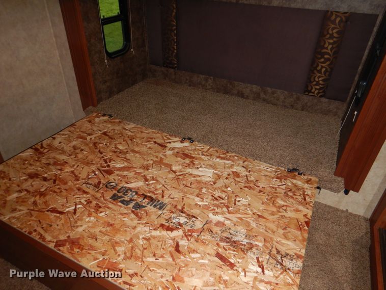 image for item KP9192 2013 Dutchmen Denali 293RKS  camper