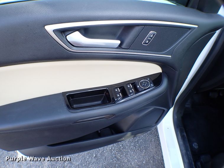 image for item KR9737 2018 Ford Edge  SUV