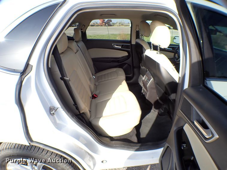 image for item KR9737 2018 Ford Edge  SUV