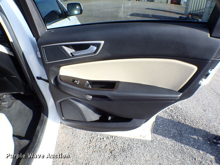 image for item KR9737 2018 Ford Edge  SUV