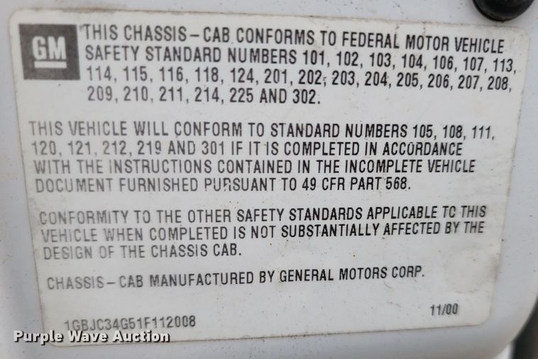 image for item KT9778 2001 Chevrolet Silverado 3500  flatbed pickup truck