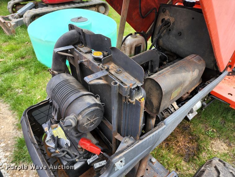 image for item KT9787 Kubota L4400  MFWD tractor