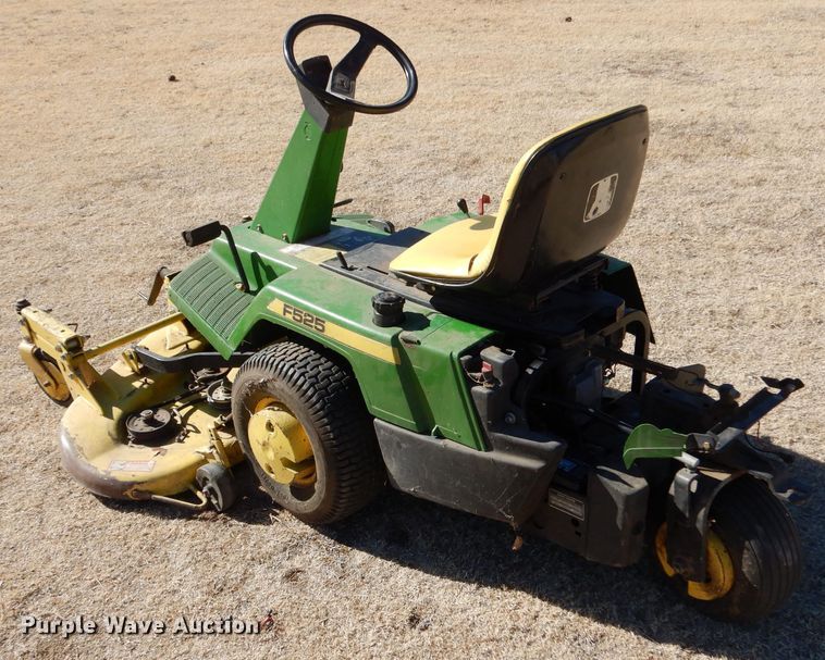 image for item LJ9832 John Deere F525  ZTR lawn mower