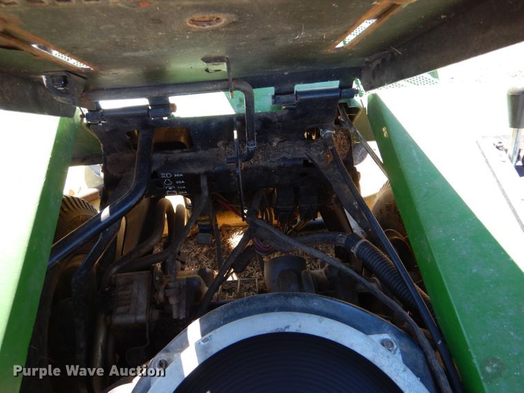 image for item LJ9832 John Deere F525  ZTR lawn mower