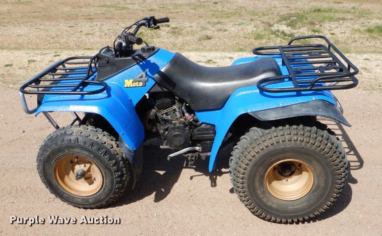 image for item LJ9972 1986 Yamaha Moto 4  ATV