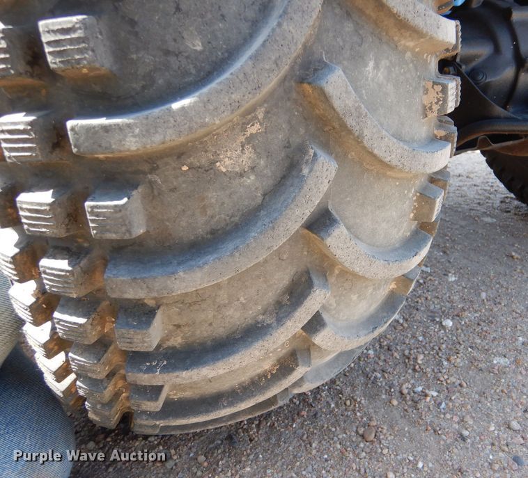 image for item LJ9972 1986 Yamaha Moto 4  ATV