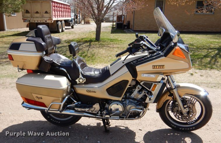 image for item LJ9973 1987 Yamaha Venture Royale  motorcycle