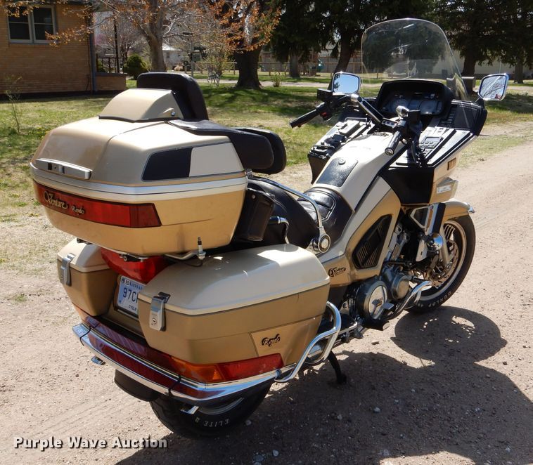 image for item LJ9973 1987 Yamaha Venture Royale  motorcycle