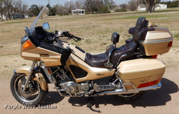 image for item LJ9973 1987 Yamaha Venture Royale  motorcycle
