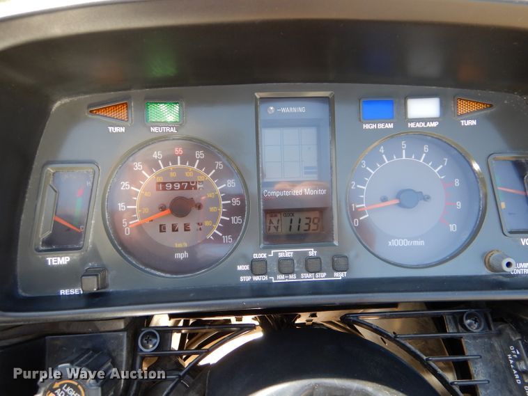 image for item LJ9973 1987 Yamaha Venture Royale  motorcycle