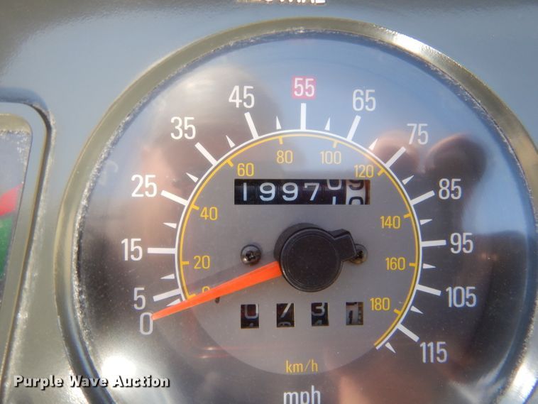 image for item LJ9973 1987 Yamaha Venture Royale  motorcycle