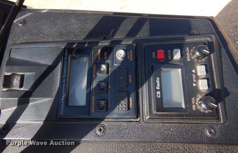 image for item LJ9973 1987 Yamaha Venture Royale  motorcycle