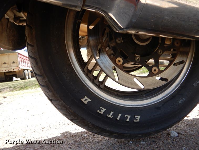 image for item LJ9973 1987 Yamaha Venture Royale  motorcycle