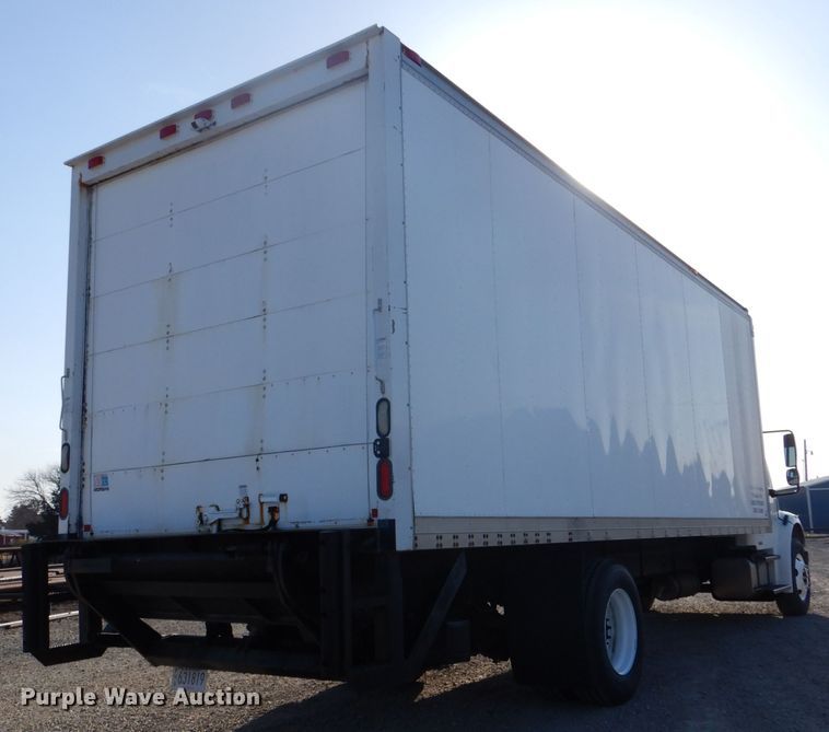 image for item LJ9974 2007 Freightliner Business Class M2  box truck