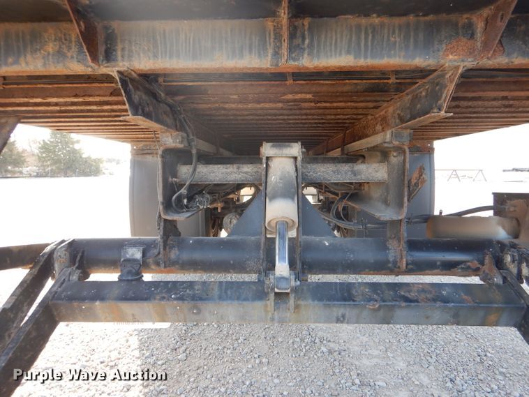 image for item LJ9974 2007 Freightliner Business Class M2  box truck