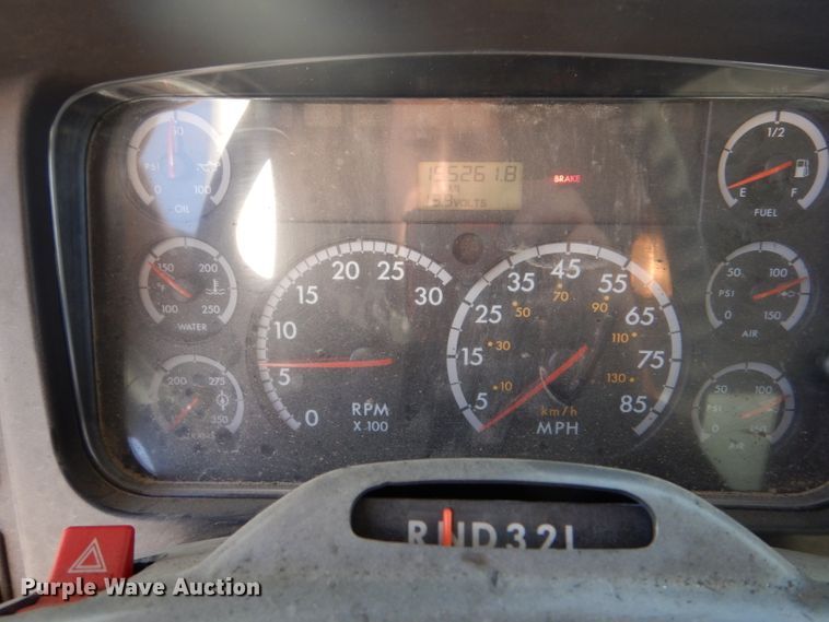 image for item LJ9974 2007 Freightliner Business Class M2  box truck