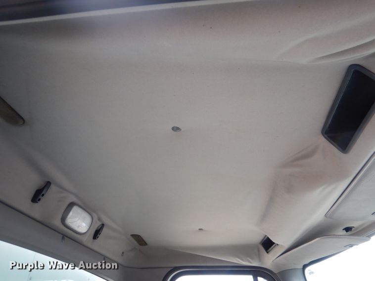 image for item LJ9974 2007 Freightliner Business Class M2  box truck