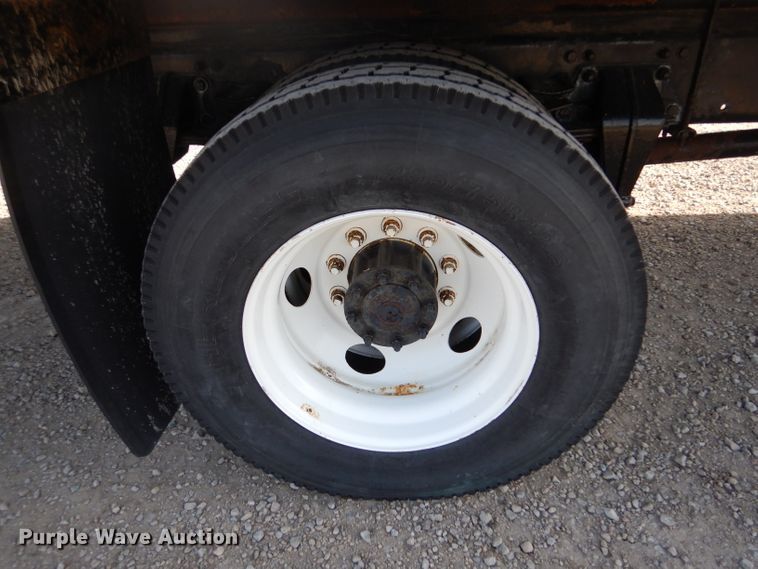 image for item LJ9974 2007 Freightliner Business Class M2  box truck